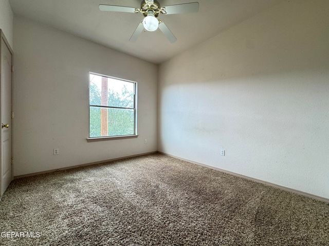 7505 Golden Knight A, El Paso, TX 79904