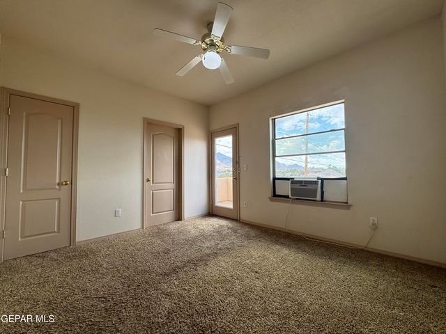 7505 Golden Knight A, El Paso, TX 79904