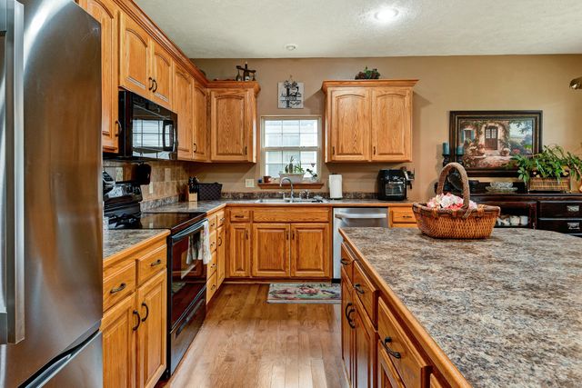 4356 W Forest Ridge Road, Battlefield, MO 65619