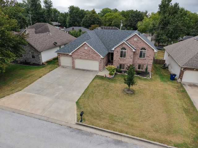 4356 W Forest Ridge Road, Battlefield, MO 65619