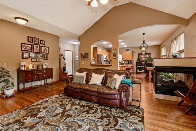 4356 W Forest Ridge Road, Battlefield, MO 65619