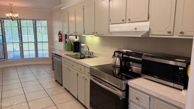 617 Briarwood Drive, Long Beach, MS 39560