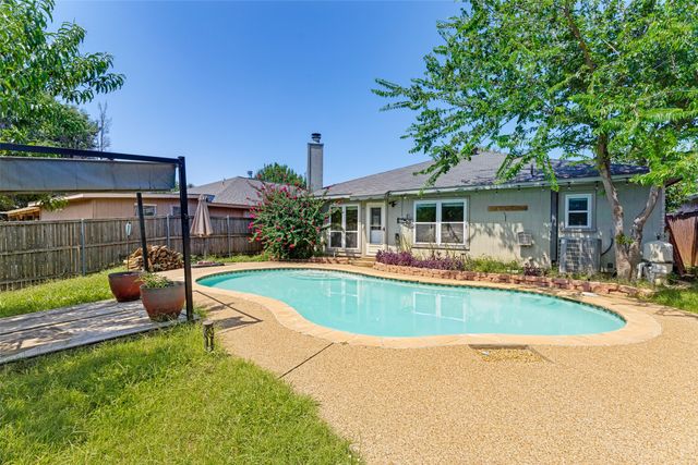 8128 Broken Arrow Road, Fort Worth, TX 76137