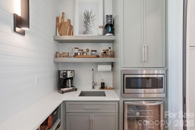 7905 Elegant Estates Drive, Mount Pleasant, NC 28124