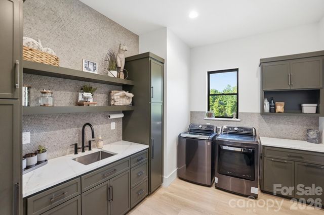 7905 Elegant Estates Drive, Mount Pleasant, NC 28124