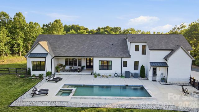 7905 Elegant Estates Drive, Mount Pleasant, NC 28124