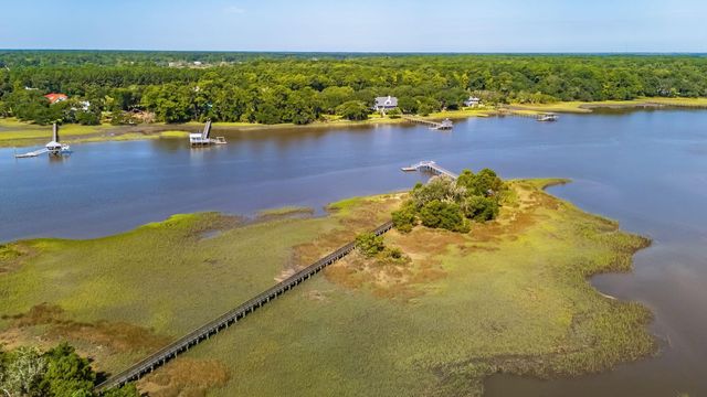 4014 Gift Boulevard, Johns Island, SC 29455