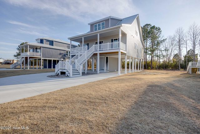 3216 Whichards Beach Road, Chocowinity, NC 27817