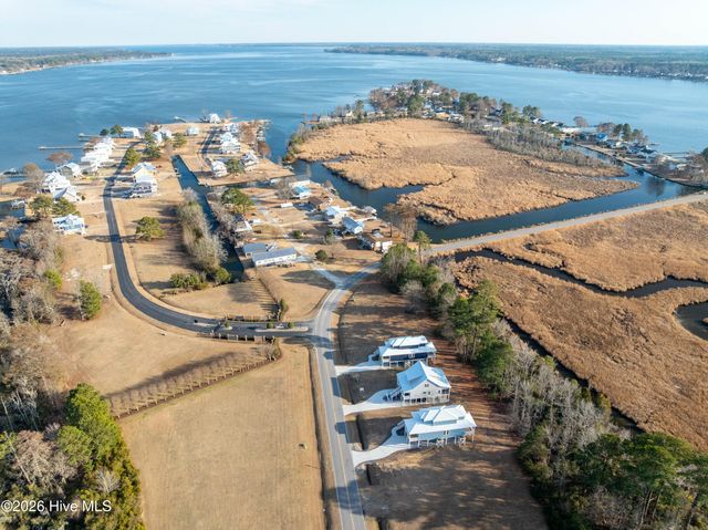 3216 Whichards Beach Road, Chocowinity, NC 27817