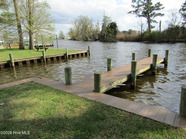 3216 Whichards Beach Road, Chocowinity, NC 27817