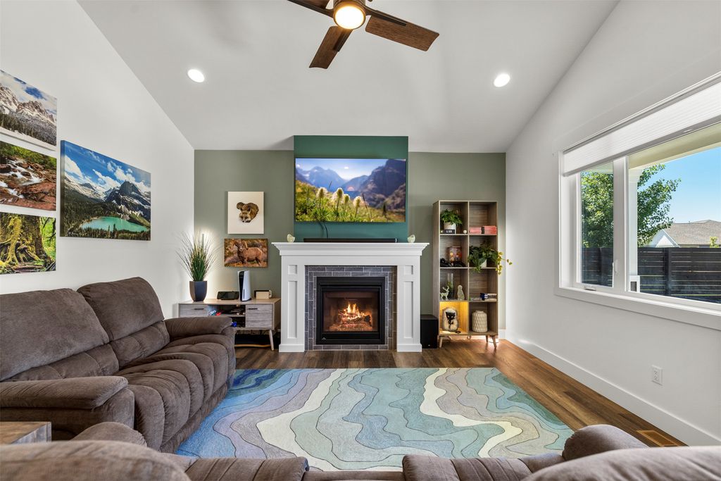 Image 5 of property listing at 155 Swede Trail, Kalispell, MT 59901