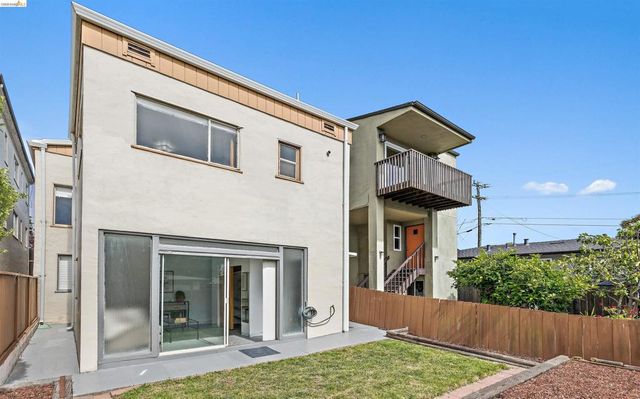 910 Pierce St, Albany, CA 94706