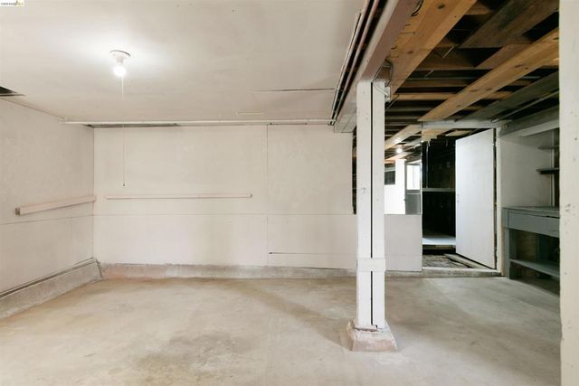 910 Pierce St, Albany, CA 94706