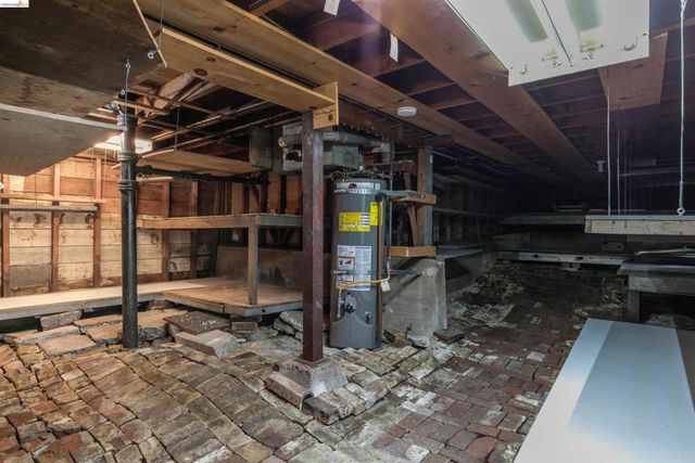 910 Pierce St, Albany, CA 94706