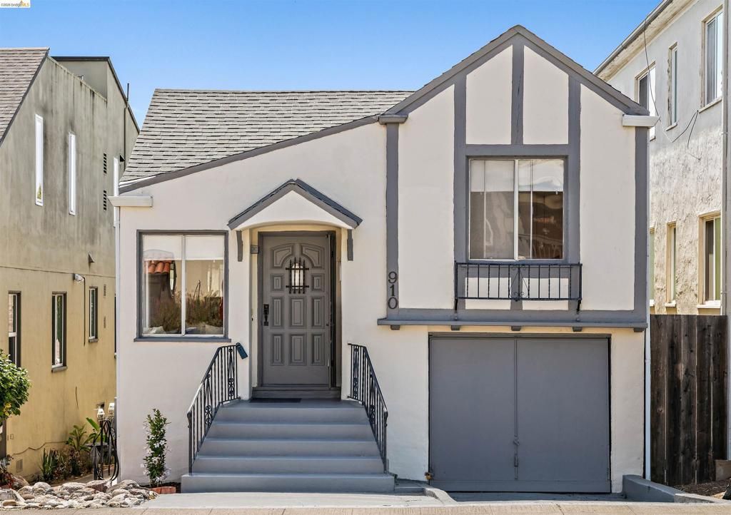 910 Pierce St, Albany, CA 94706