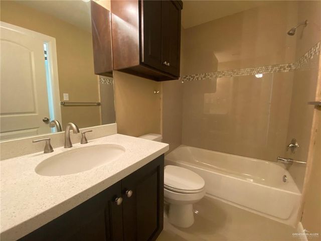 1204 E Pineridge Avenue 1, Mcallen, TX 78503