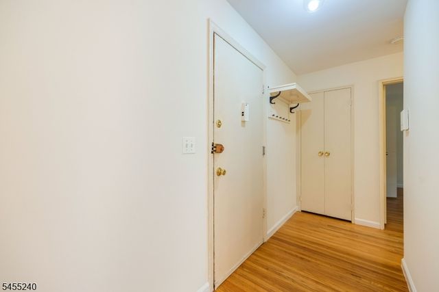 605 Grove St 1, Clifton City, NJ 07013