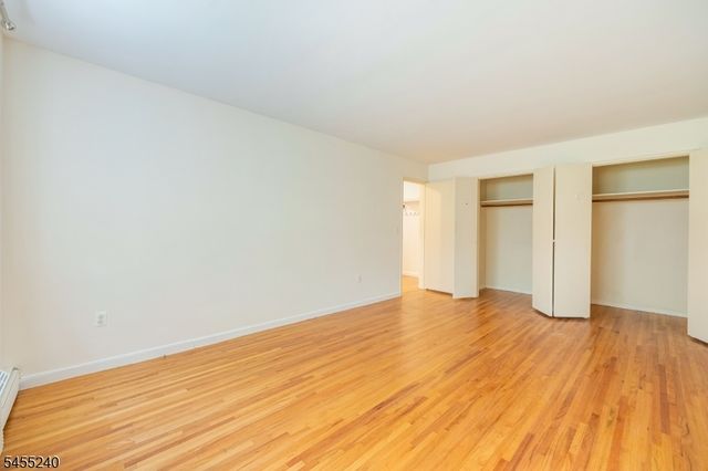 605 Grove St 1, Clifton City, NJ 07013