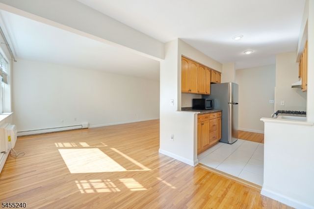 605 Grove St 1, Clifton City, NJ 07013