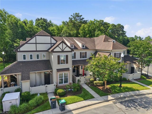 102 Herons CV, Carrollton, VA 23314