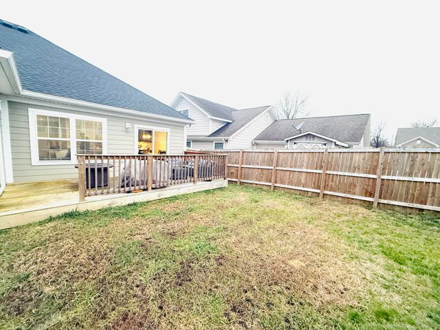 2005 Leslee Way, Lawrenceburg, KY 40342