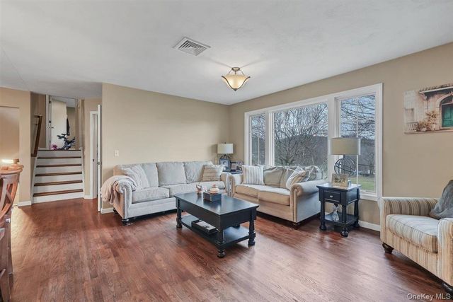 215 Prospect Road, Monroe, NY 10950