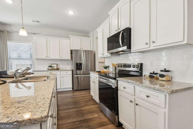 7032 Old bridge Lane, Conyers, GA 30013