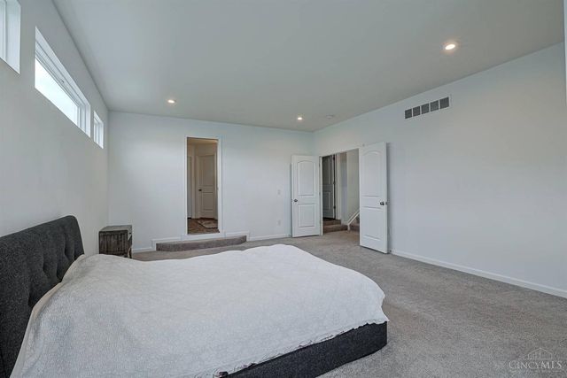 7009 Briarcliff Court, Hamilton Twp, OH 45039