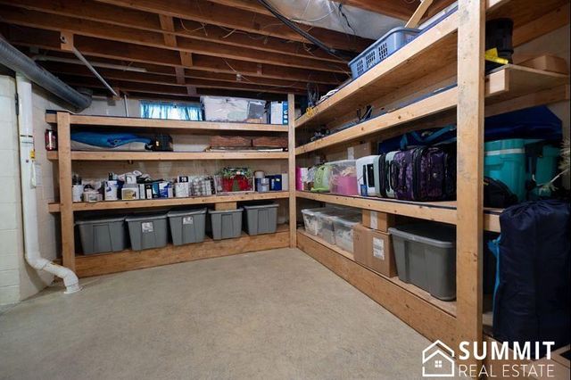 900 S 48th Street, Lincoln, NE 68510