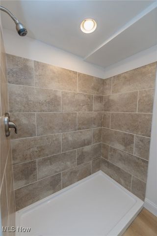 11183 Johnson Drive, Parma, OH 44130