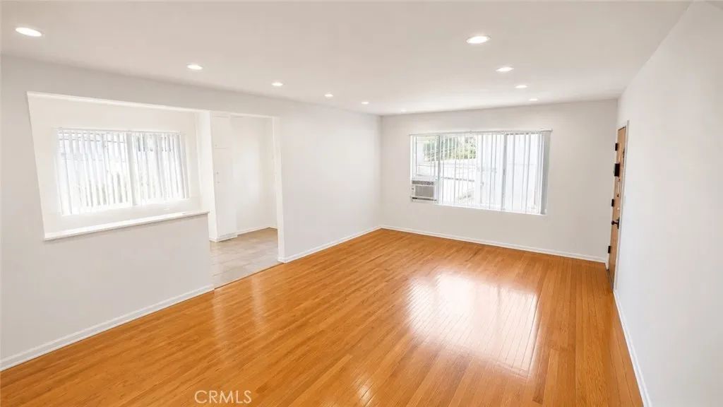 1132 S Holt 7, Los Angeles, CA 90035