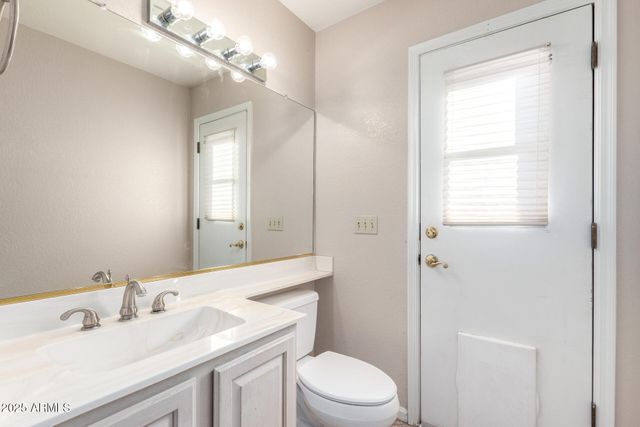 12349 N 71st Drive, Peoria, AZ 85381