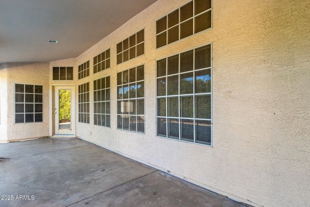 12349 N 71st Drive, Peoria, AZ 85381