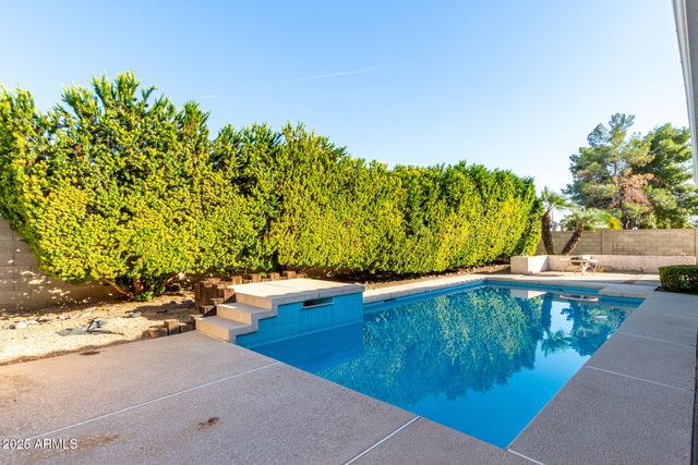 12349 N 71st Drive, Peoria, AZ 85381