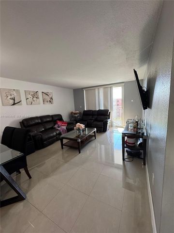 6960 Miami Gardens Dr 2-516, Hialeah, FL 33015