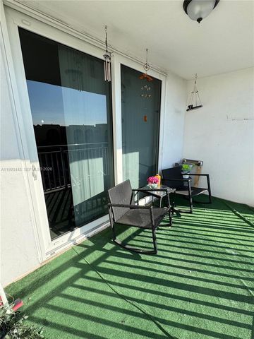 6960 Miami Gardens Dr 2-516, Hialeah, FL 33015