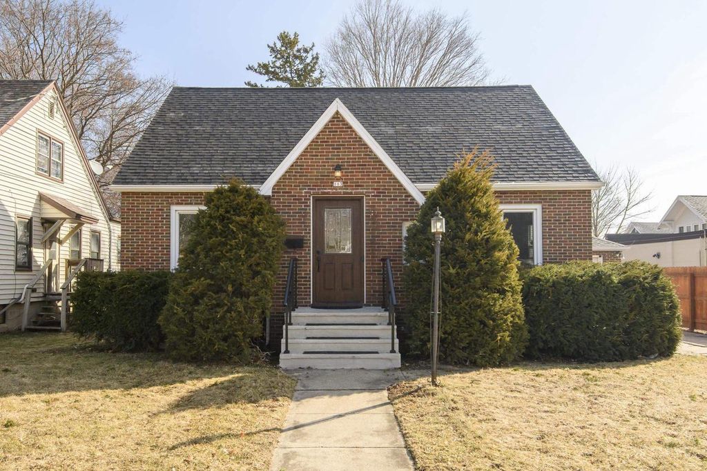 113 Union Street, Sun Prairie, WI 53590