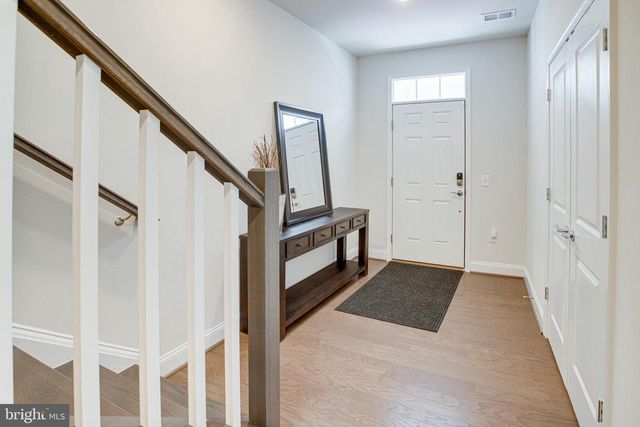 17321 VIRGINIA PINE WAY, Dumfries, VA 22026
