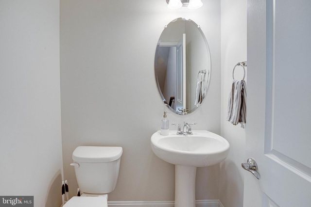 17321 VIRGINIA PINE WAY, Dumfries, VA 22026