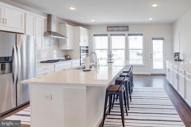 17321 VIRGINIA PINE WAY, Dumfries, VA 22026