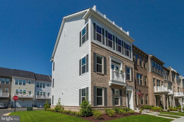 17321 VIRGINIA PINE WAY, Dumfries, VA 22026