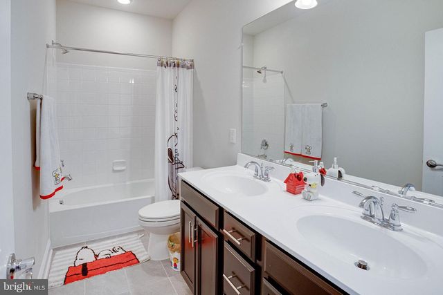 17321 VIRGINIA PINE WAY, Dumfries, VA 22026