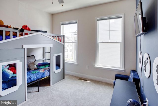 17321 VIRGINIA PINE WAY, Dumfries, VA 22026