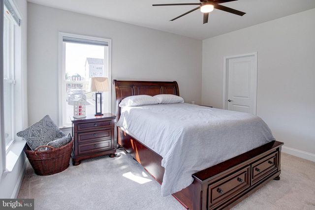 17321 VIRGINIA PINE WAY, Dumfries, VA 22026
