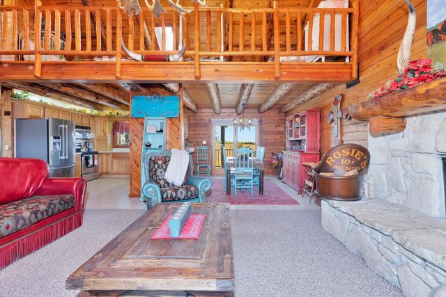 9615 S Rock Rd, Valley Center, KS 67147