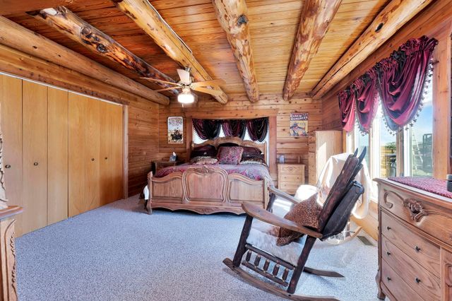 9615 S Rock Rd, Valley Center, KS 67147