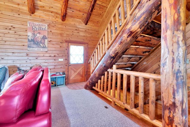 9615 S Rock Rd, Valley Center, KS 67147