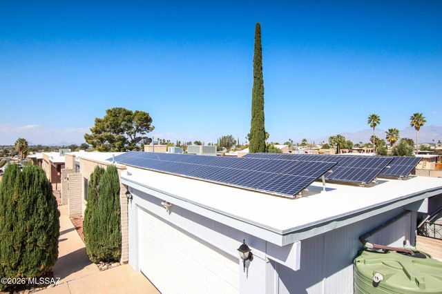 9771 E Sellarole Road, Tucson, AZ 85730