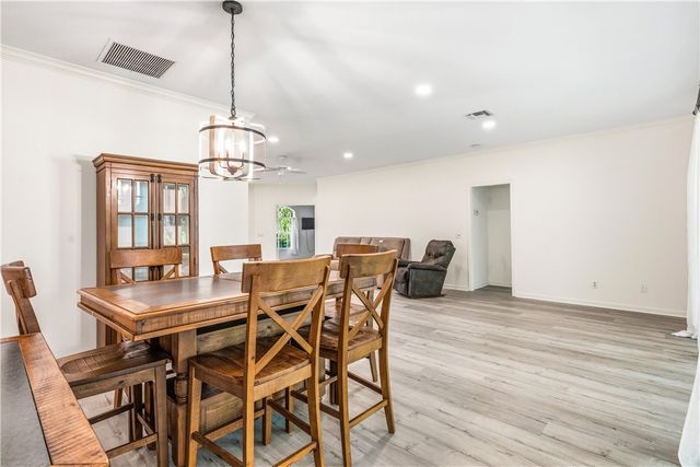 5410 25th Place, Vero Beach, FL 32966