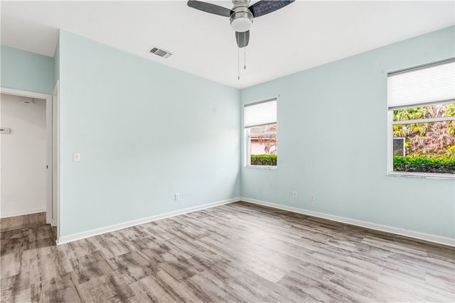 5410 25th Place, Vero Beach, FL 32966